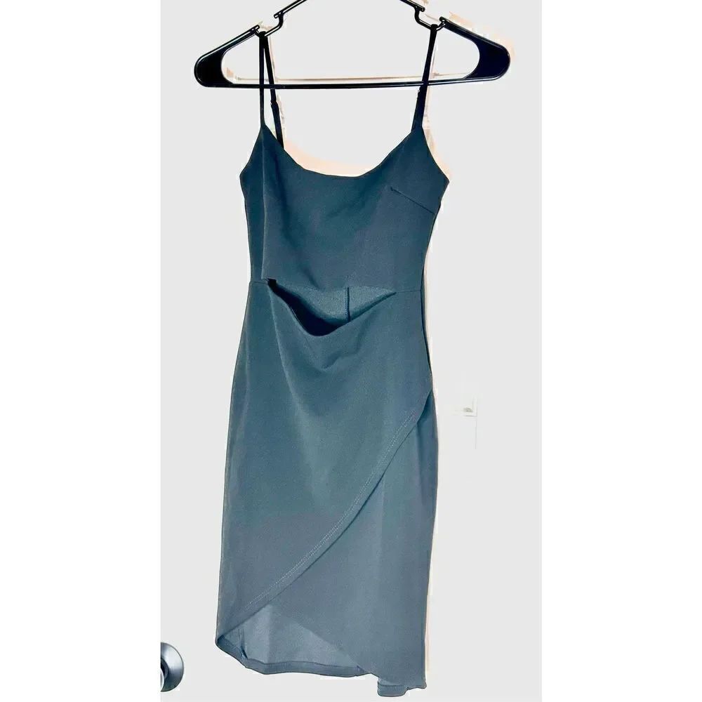 Lulu’s black party dress size XS